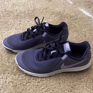 Nike Flex Experience 8.5